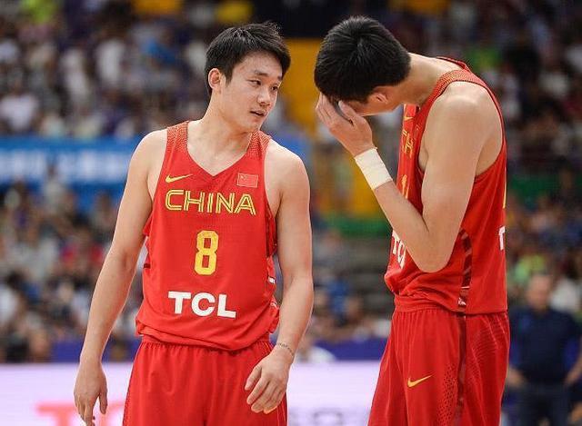 火箭逆转独行侠,周琦惊艳四座 火箭逆转独行侠,周琦惊艳四座