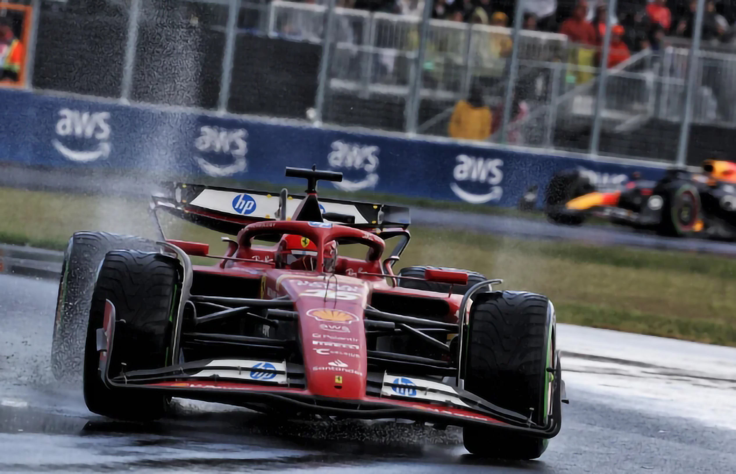 法拉利碾压阿斯顿马丁,拉塞尔关键制胜 法拉利碾压阿斯顿马丁,拉塞尔关键制胜