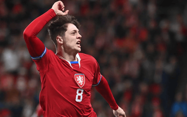 日本队鏖战波兰队，奥恰洛夫状态火热