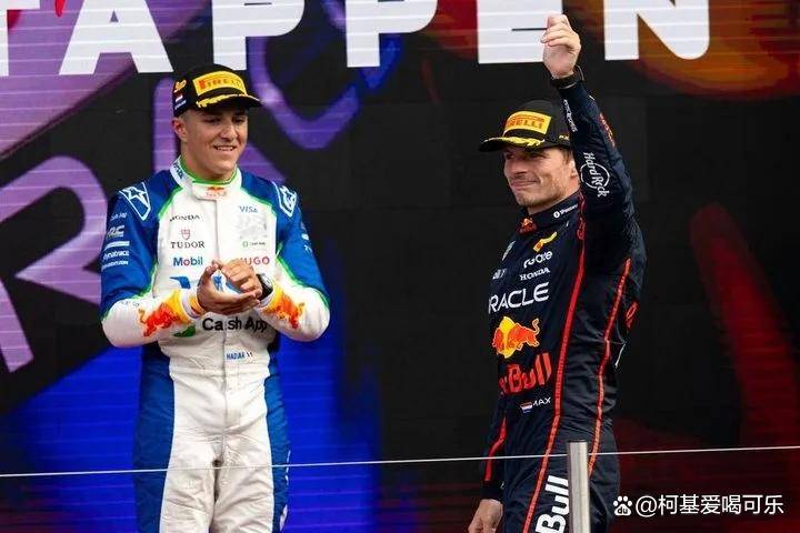 红牛二队绝杀雷诺车队,诺里斯统治全场 红牛二队绝杀雷诺车队,诺里斯统治全场